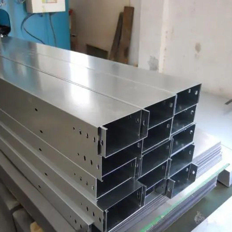 Cubierta para cables de metal de 200 kg/m2 Resistencia a la corrosión Cubierta de soporte para cables