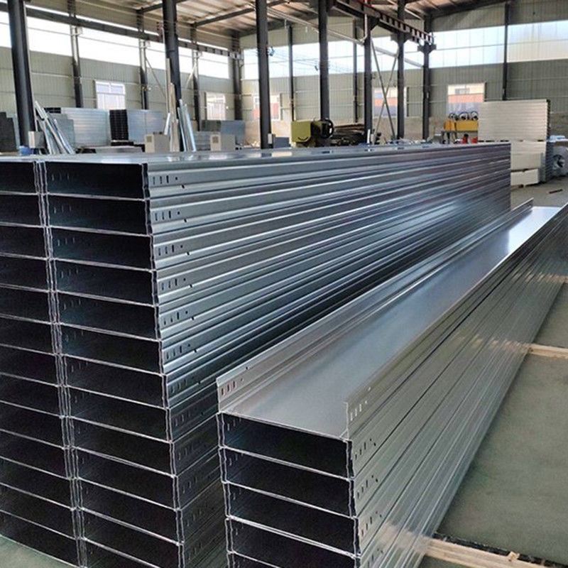 Rectangular bandeja de cable de trabajo pesado galvanizado en caliente Color plateado
